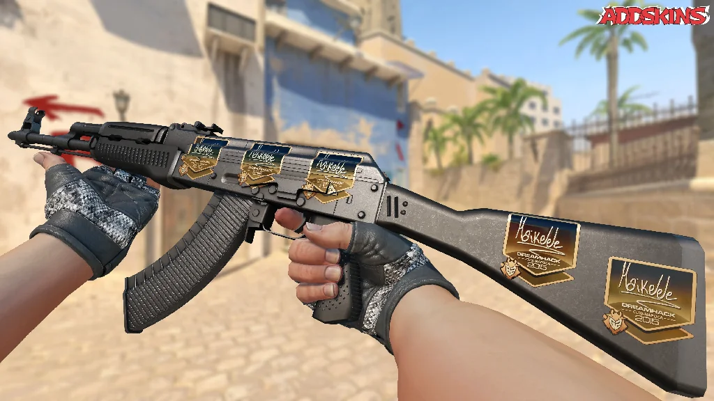 Sticker | Maikelele (Gold) | Cluj-Napoca 2015 inspecting