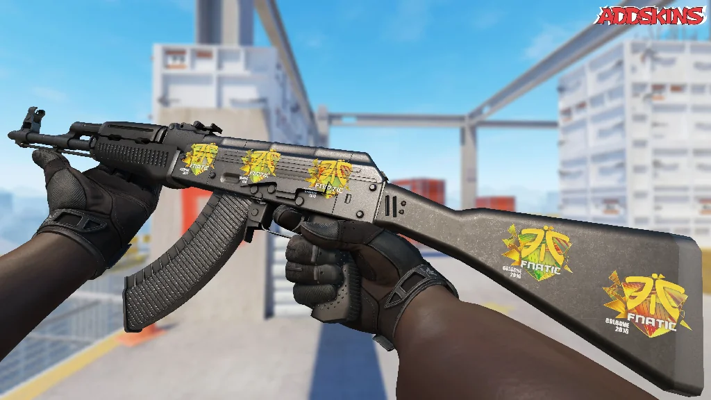 Sticker | Fnatic (Holo) | Cologne 2016 inspecting