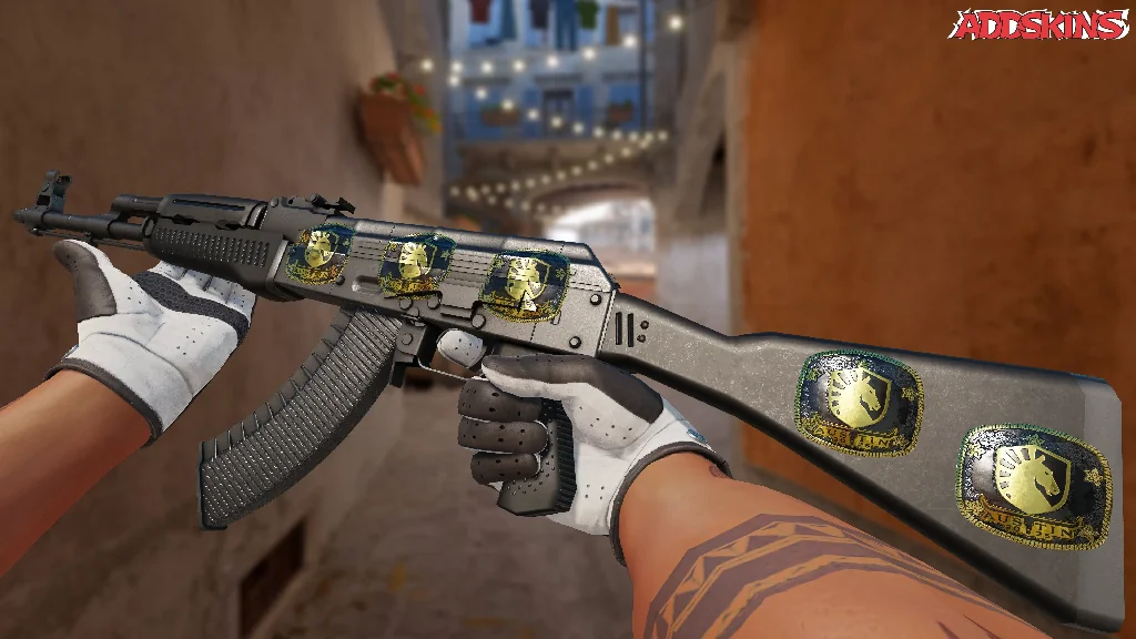 Sticker | Team Liquid (Gold) | Austin 2025 inspecting