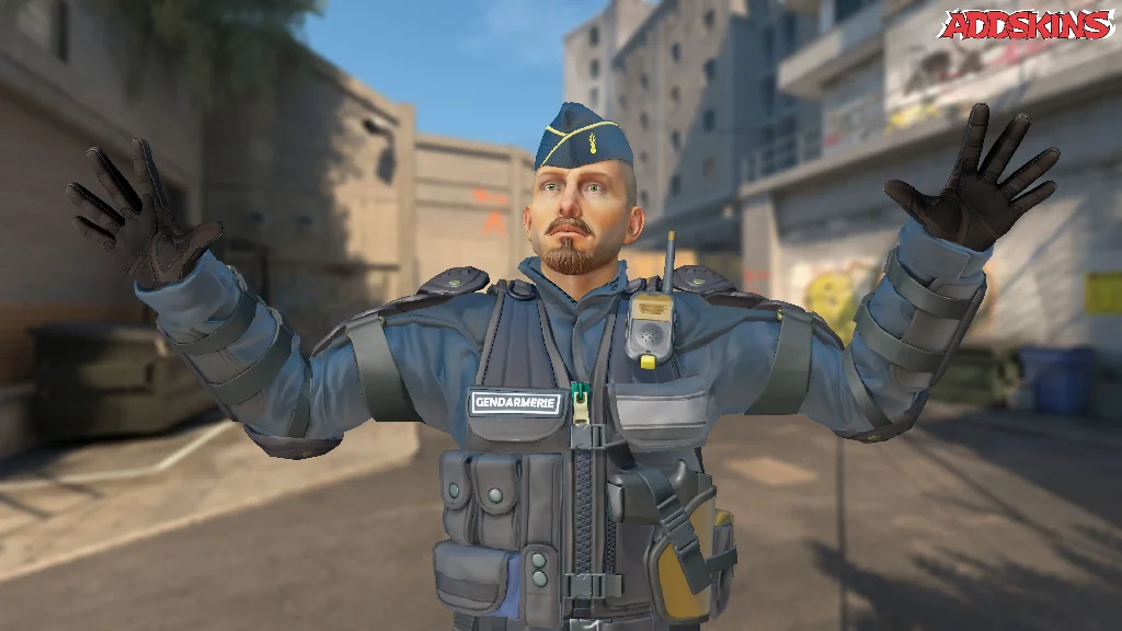 Officer Jacques Beltram | Gendarmerie Nationale pose-1