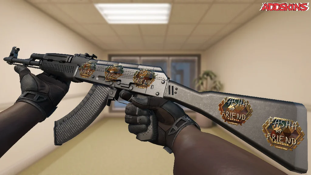 Sticker | pashaBiceps (Gold) | London 2018 inspecting
