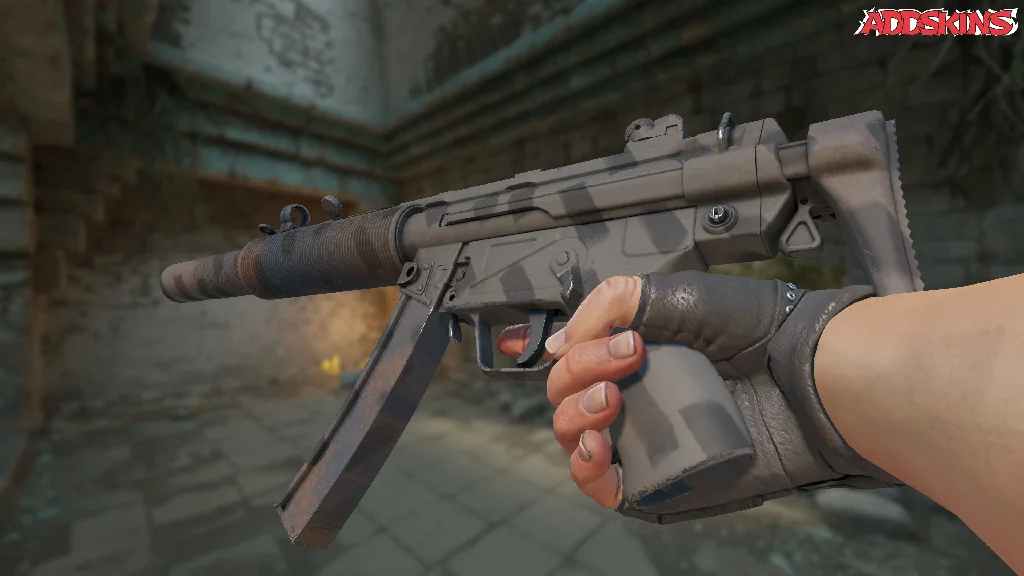MP5-SD | Dirt Drop inspecting