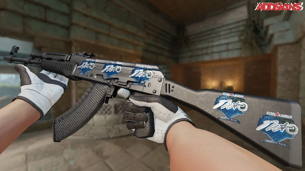 Sticker | nitr0 (Foil) | Berlin 2019 inspecting