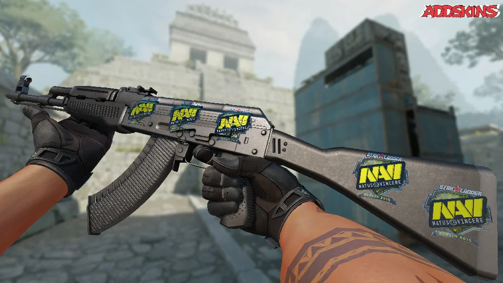 Sticker | Natus Vincere (Foil) | Berlin 2019 inspecting