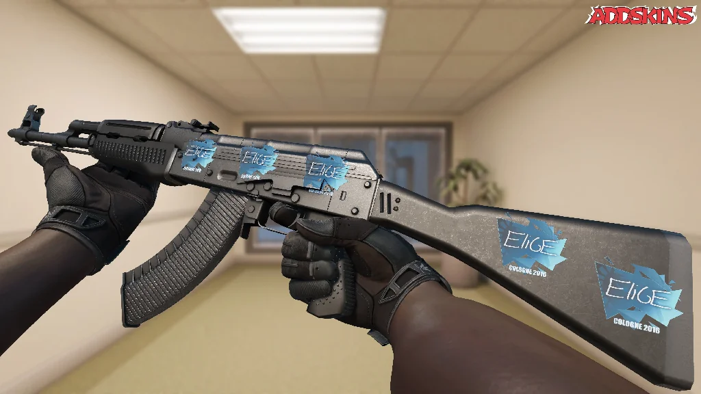 Sticker | EliGE | Cologne 2016 inspecting