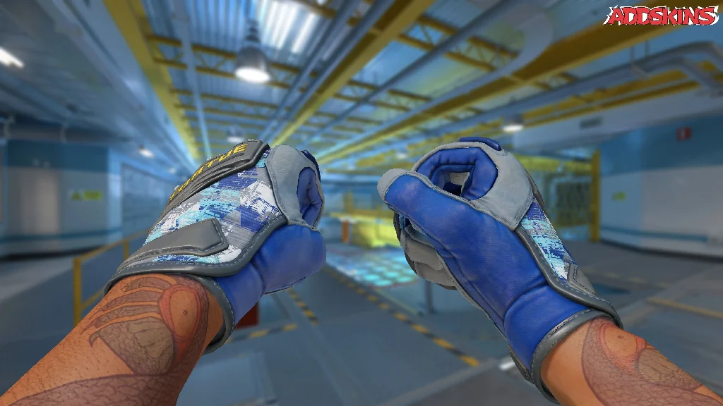 ★ Specialist Gloves | Mogul holding