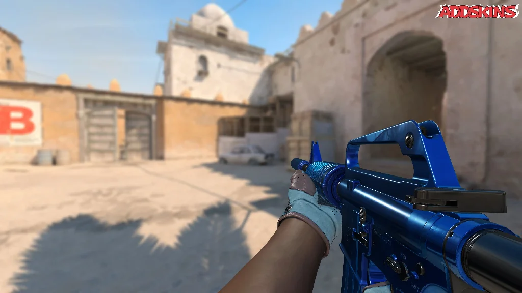 M4A1-S | Blue Phosphor holding