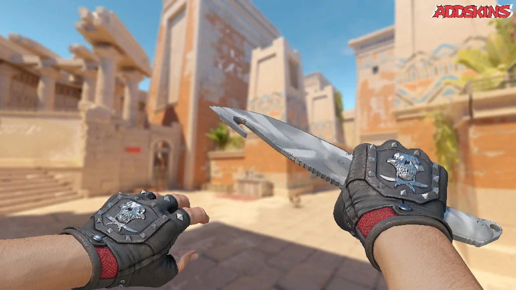 ★ Gut Knife | Urban Masked holding