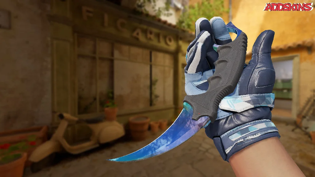 ★ Karambit | Gamma Doppler Phase 1 inspecting