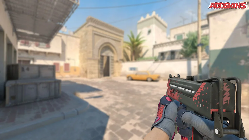 MAC-10 | Tatter holding