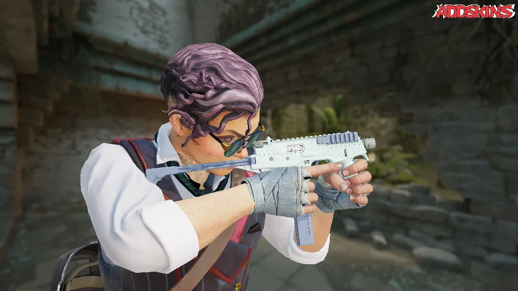 MP9 | Storm pose-3