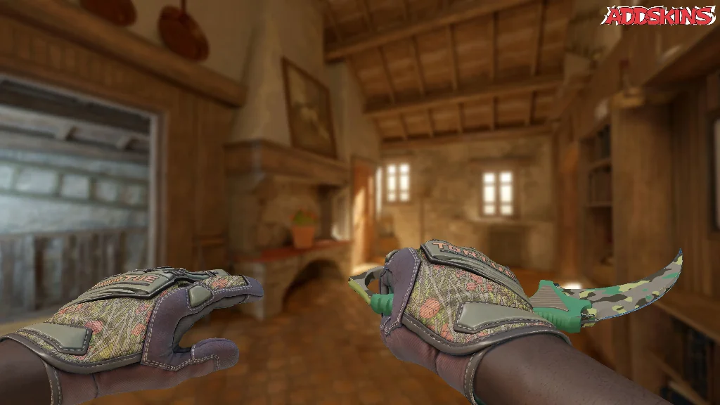 ★ Karambit | Boreal Forest holding