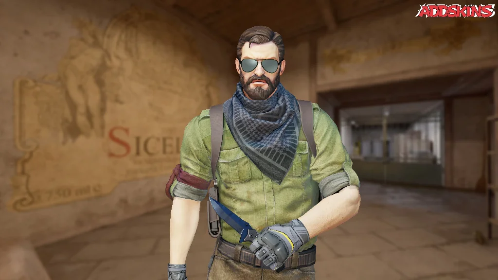 ★ Nomad Knife | Blue Steel pose-1