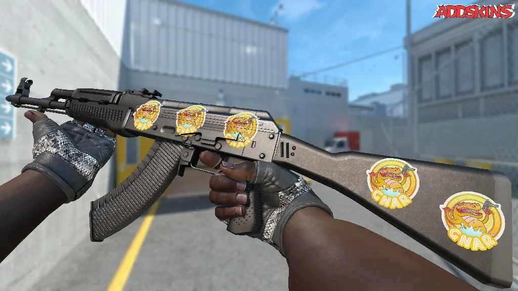 Sticker | Orange Gnar inspecting