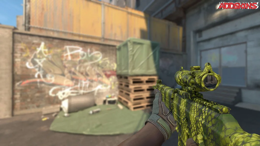 SG 553 | Gator Mesh holding