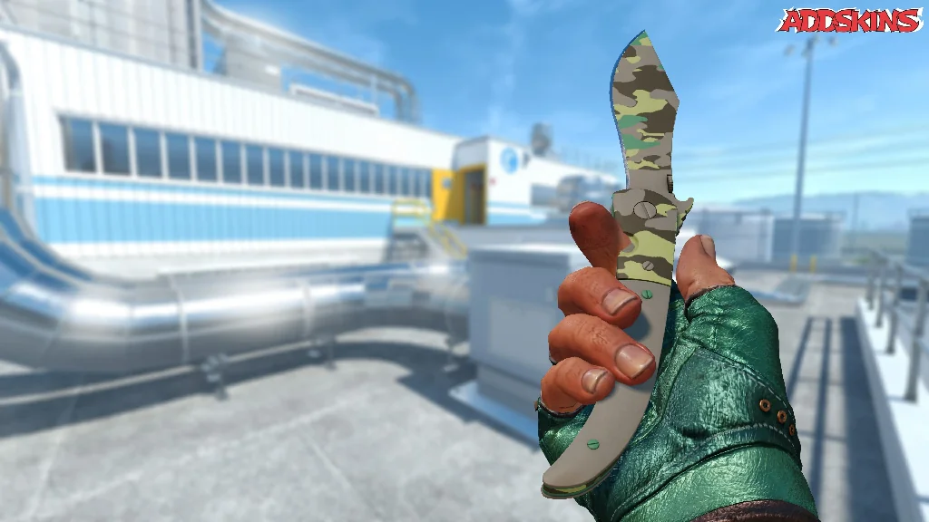 ★ Navaja Knife | Boreal Forest inspecting