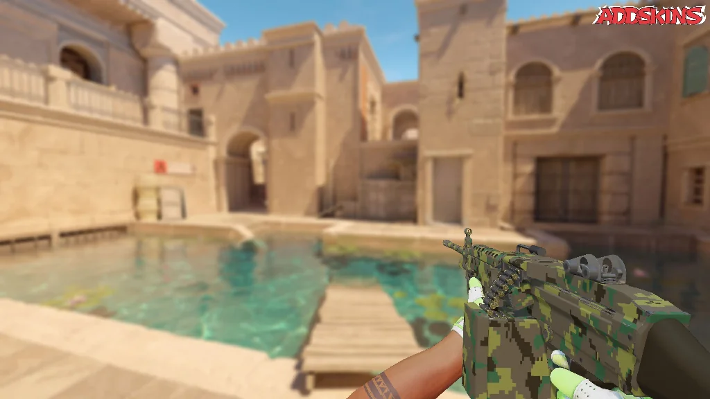 M249 | Jungle DDPAT holding