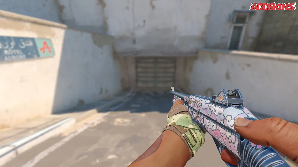 Nova | Rising Sun holding