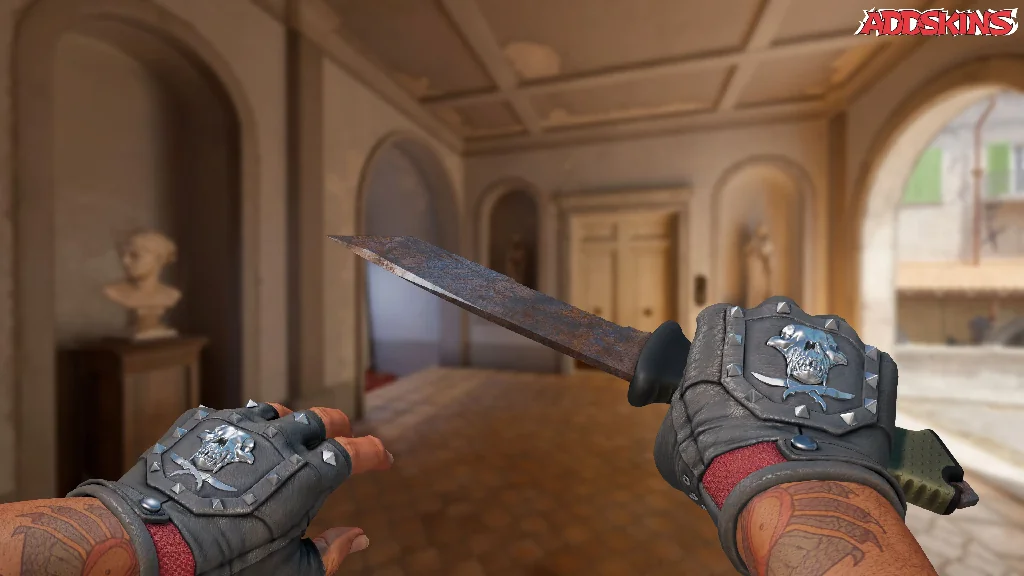 ★ Ursus Knife | Rust Coat holding