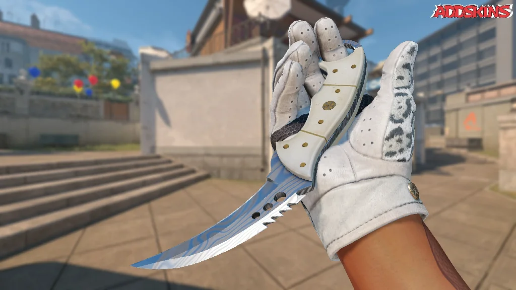 ★ Talon Knife | Damascus Steel inspecting