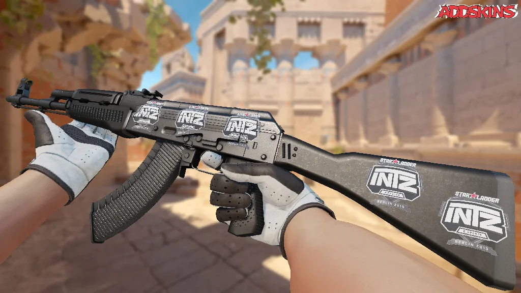 Sticker | INTZ E-SPORTS CLUB | Berlin 2019 inspecting