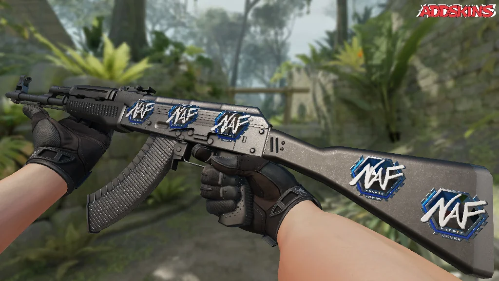 Sticker | NAF (Foil) | London 2018 inspecting