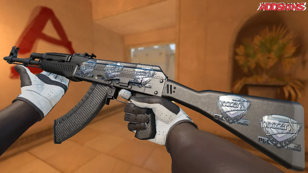 Sticker | innocent (Foil) | Krakow 2017 inspecting