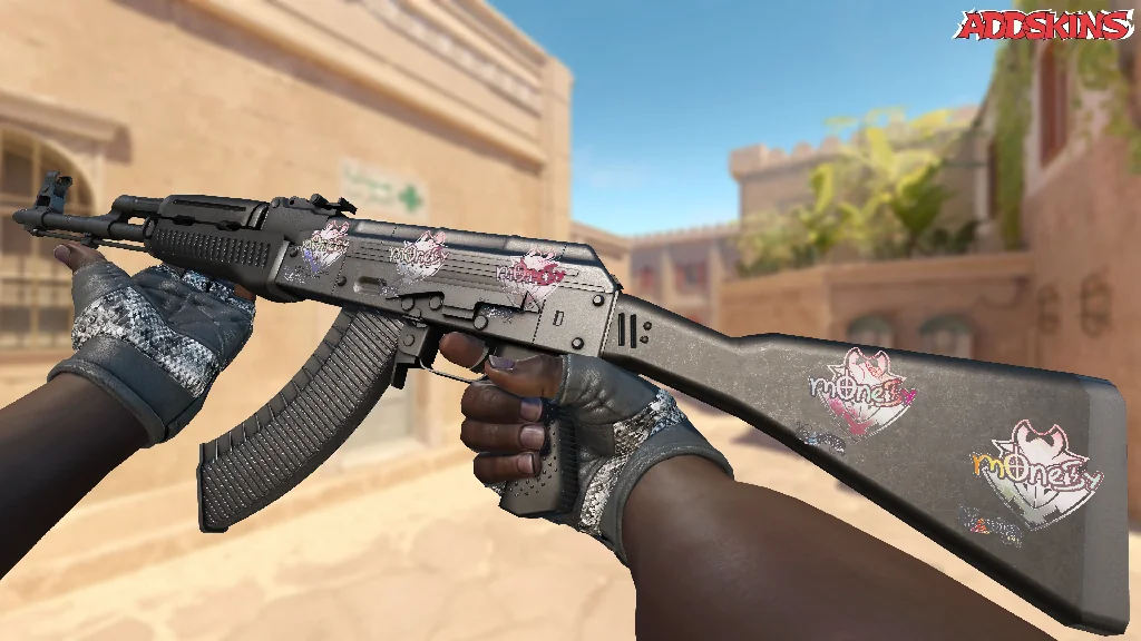 Sticker | m0NESY (Holo) | Paris 2023 inspecting