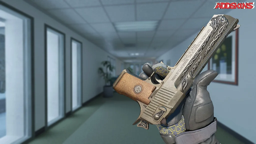 Desert Eagle | Naga inspecting