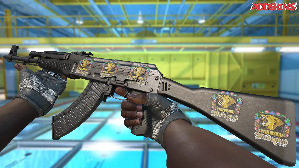 Sticker | Lynn Vision (Embroidered) | Budapest 2025 inspecting