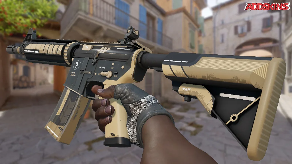 M4A4 | Desert-Strike inspecting