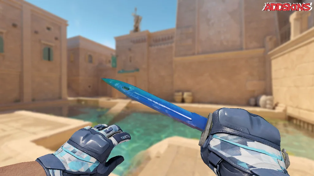 ★ Bayonet | Gamma Doppler Phase 1 holding