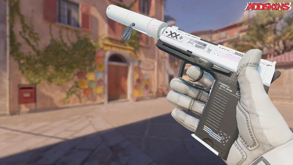 Charm | Cologne 2026 Highlight | dgt Pistol ACE inspecting