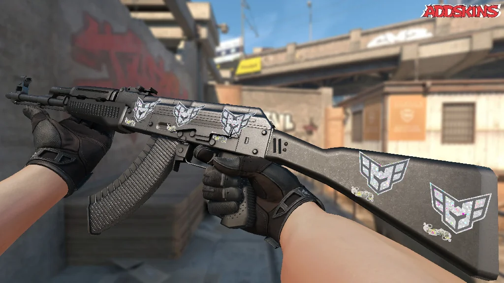 Sticker | Heroic (Glitter) | Paris 2023 inspecting