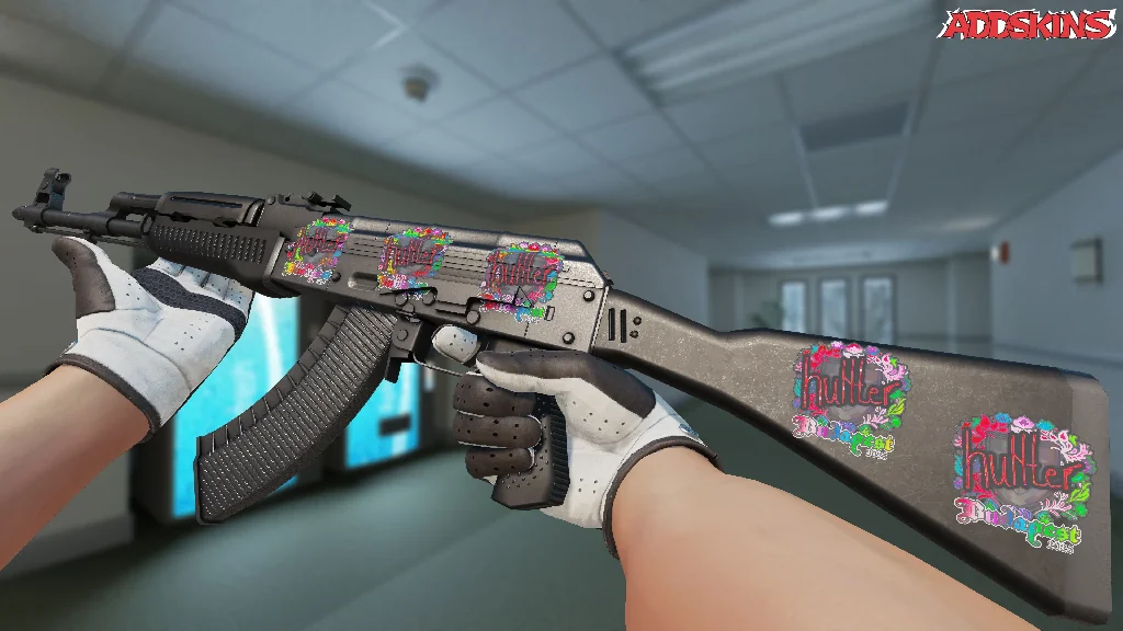 Sticker | huNter- (Holo) | Budapest 2025 inspecting