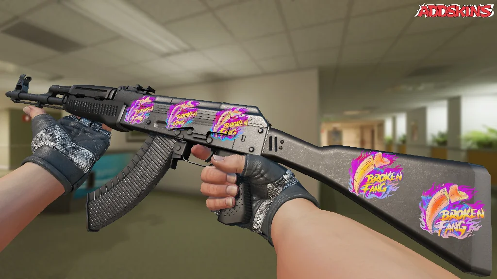Sticker | Broken Fang (Holo) inspecting