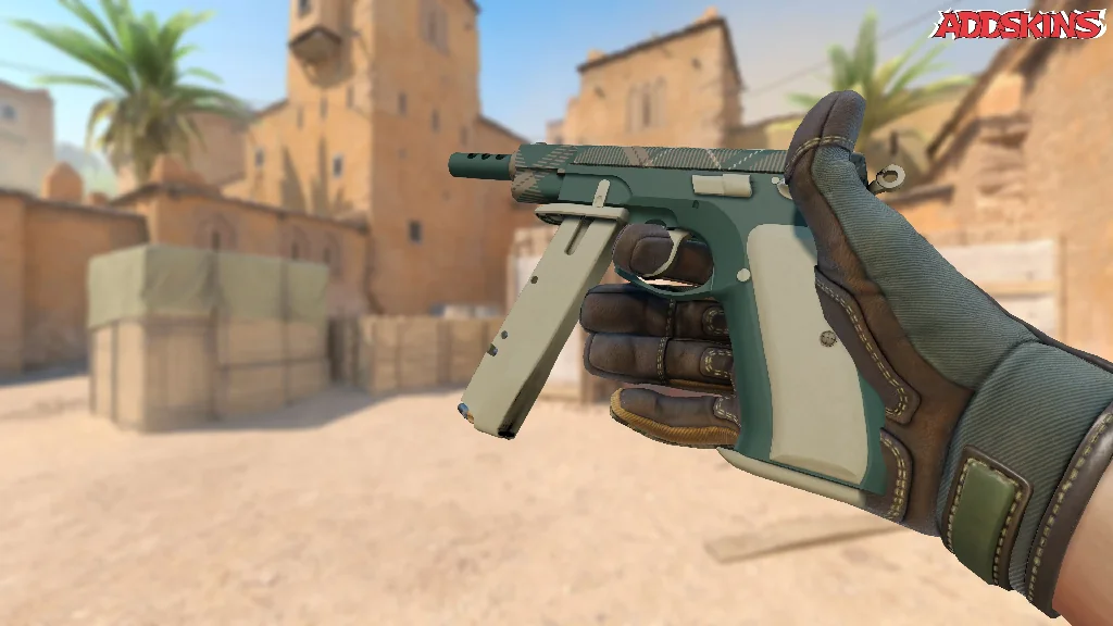 CZ75-Auto | Green Plaid inspecting