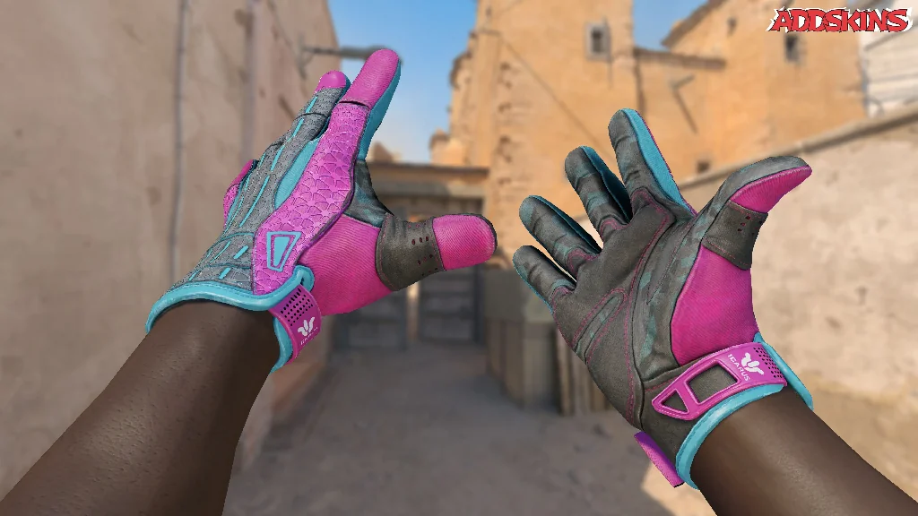 ★ Sport Gloves | Vice inspecting