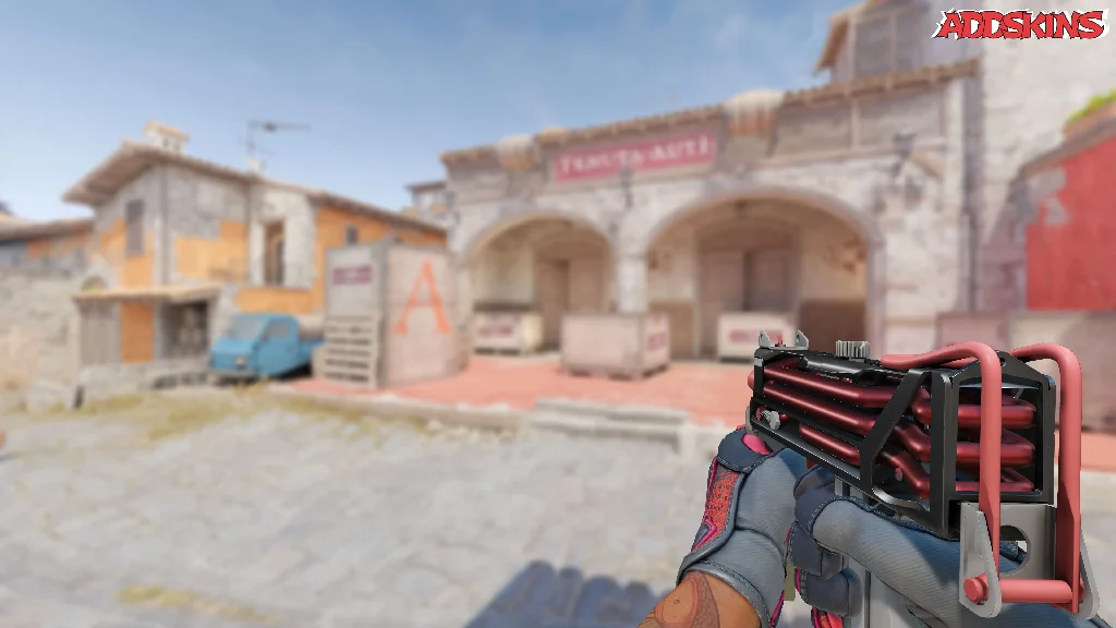 MAC-10 | Pipe Down holding