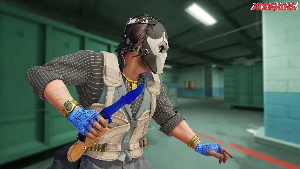 ★ Huntsman Knife | Doppler Sapphire pose-3