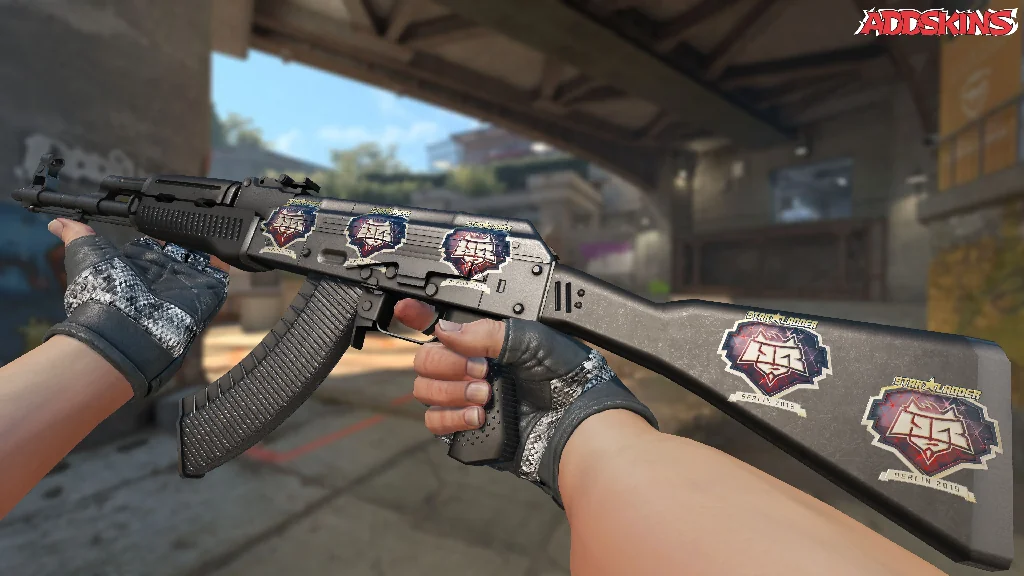 Sticker | HellRaisers (Gold) | Berlin 2019 inspecting
