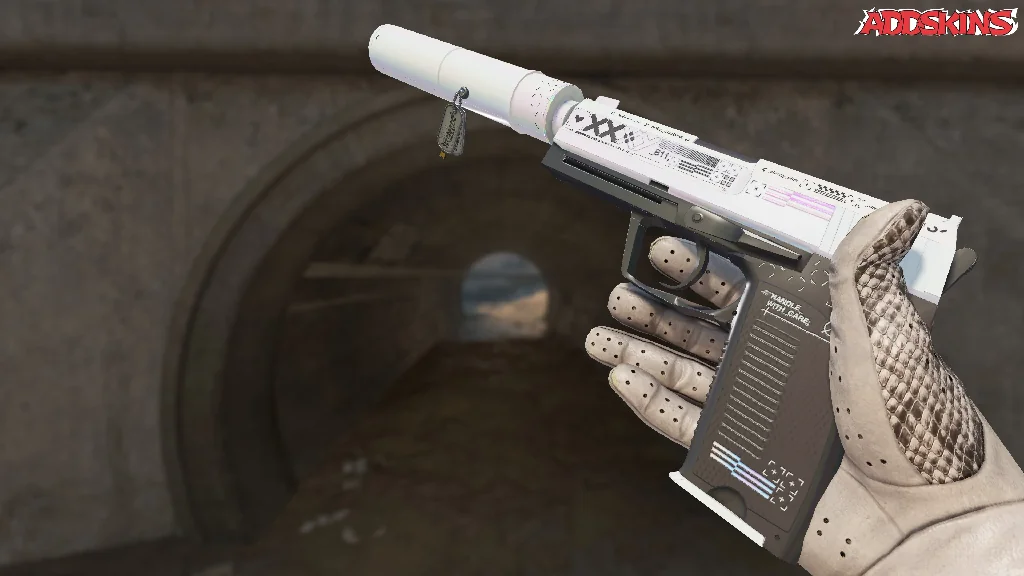 Charm | Austin 2025 Highlight | Clutching Up inspecting