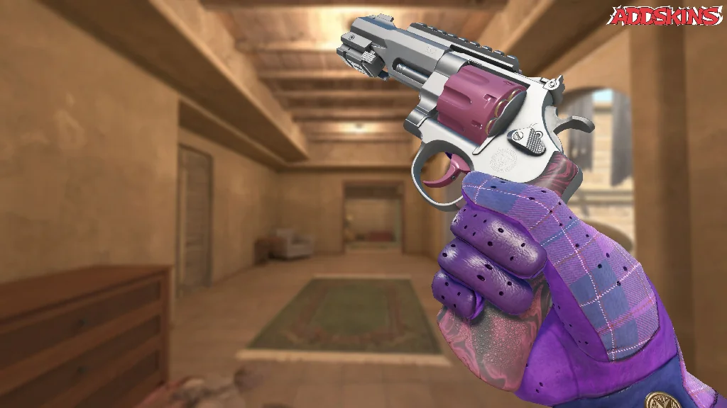 R8 Revolver | Mauve Aside inspecting