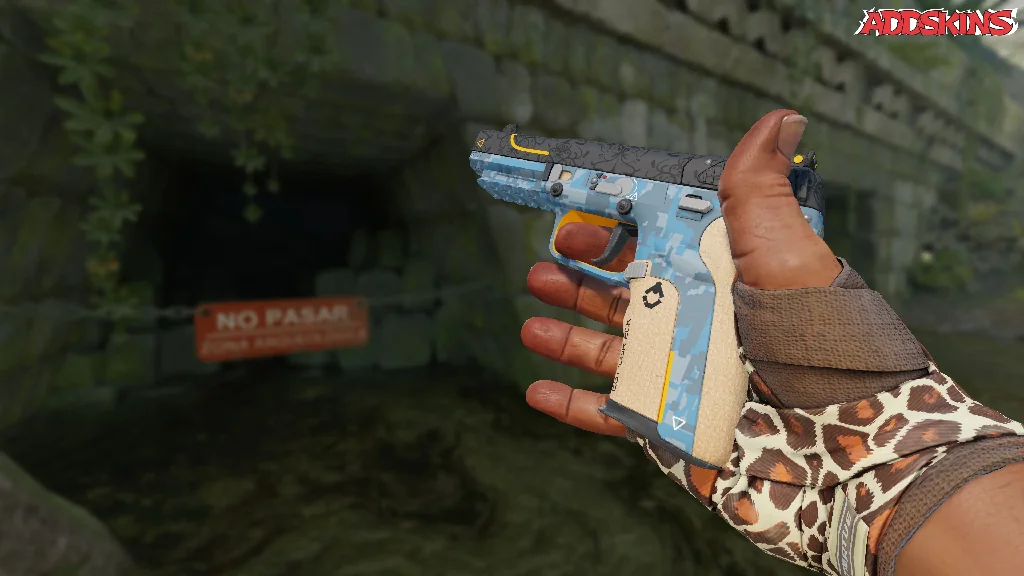Five-SeveN | Triumvirate inspecting