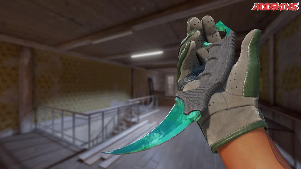 ★ Karambit | Gamma Doppler Phase 2 inspecting