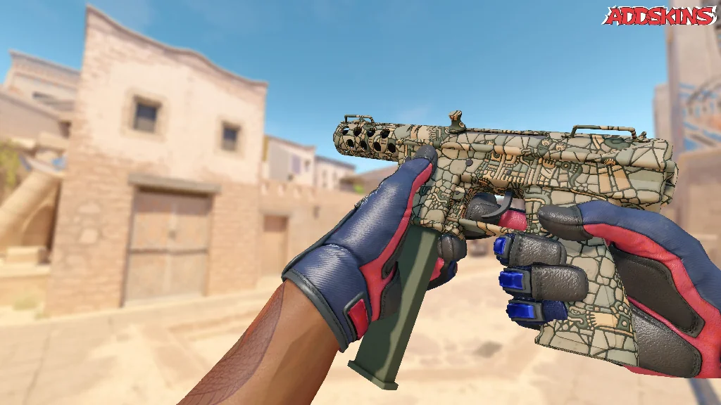 Tec-9 | Blast From the Past inspecting