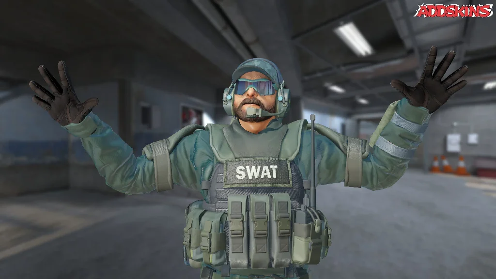 Sergeant Bombson | SWAT pose-1