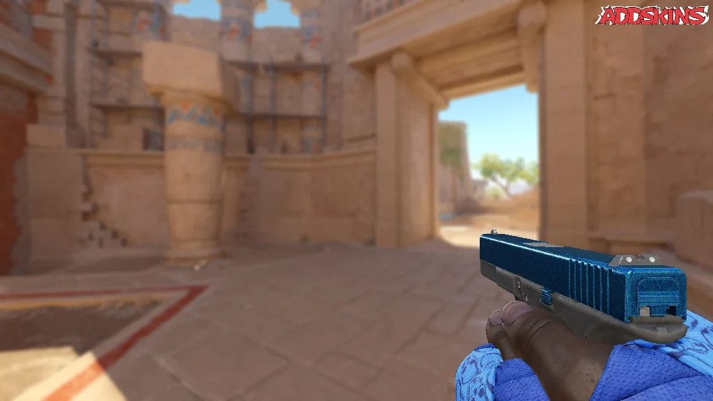 Glock-18 | Twilight Galaxy holding