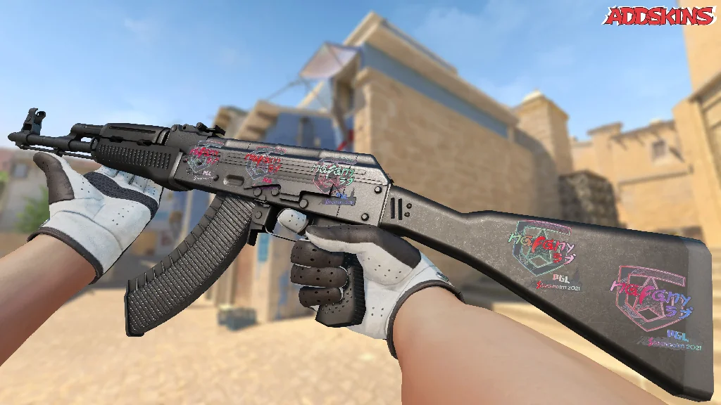 Sticker | nafany (Holo) | Stockholm 2021 inspecting