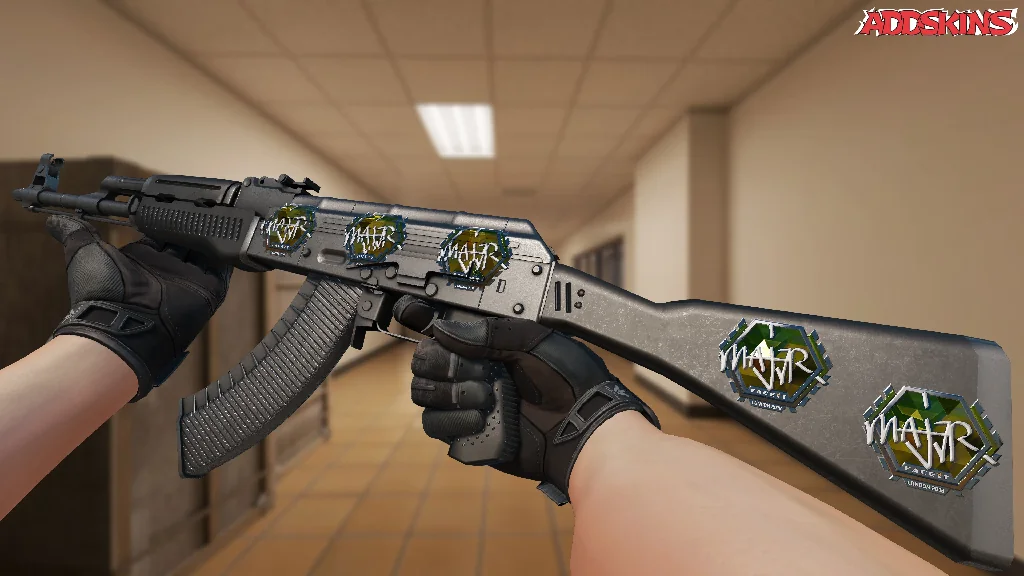 Sticker | MAJ3R (Foil) | London 2018 inspecting